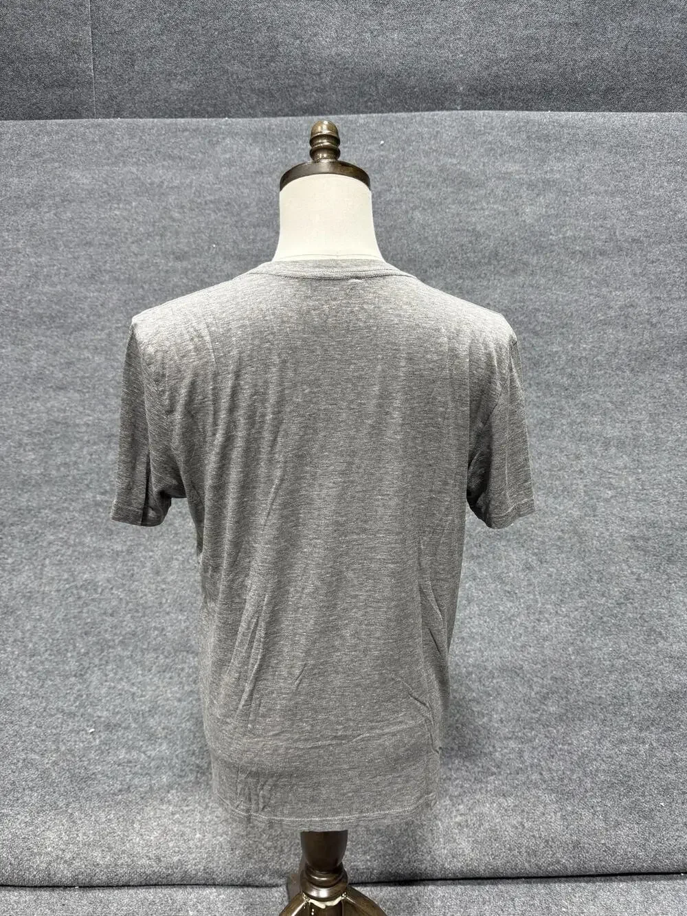 Hurley Shirt Mens Medium Gray EST 99 Logo Graphic T-Shirt Tee Surf Casual Top